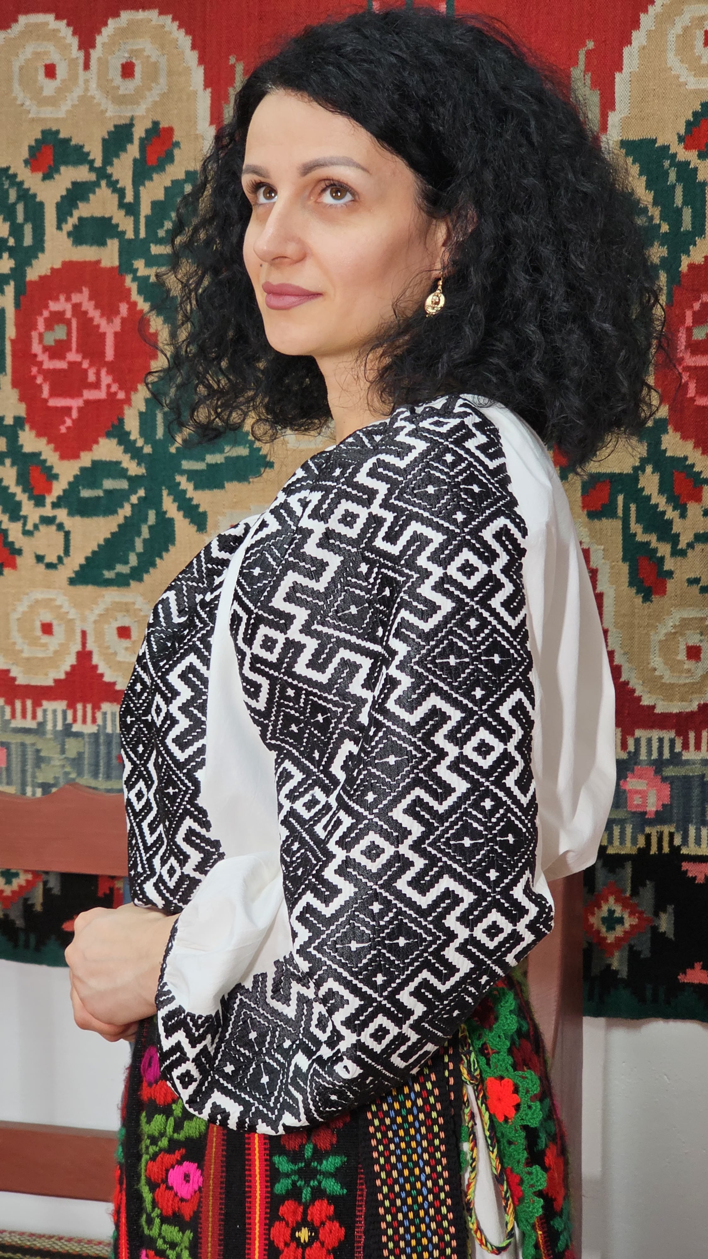 Costum tradițional de damă Făgăraș - Mărgineni by Ionela Bran