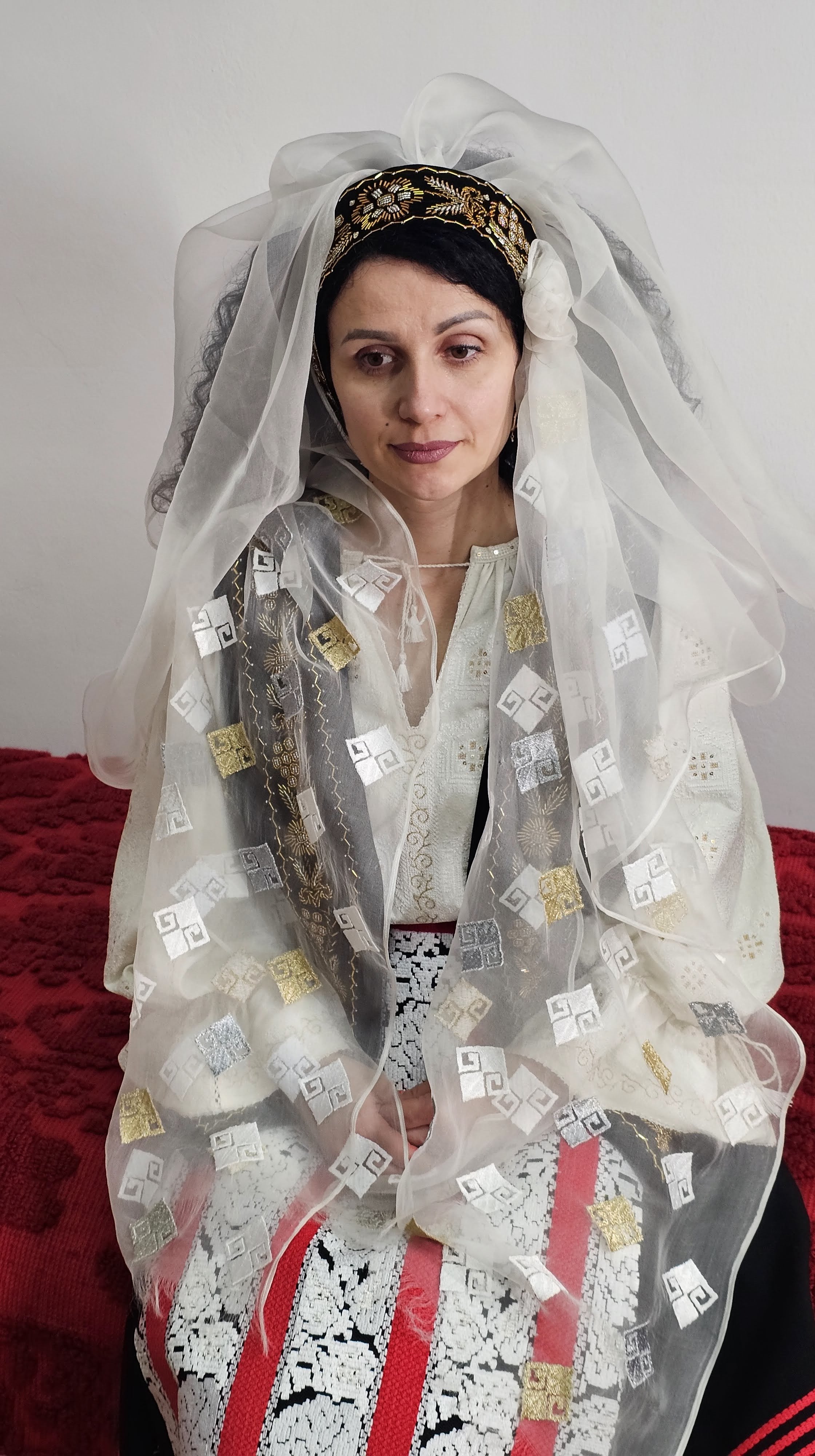 Legătoare de cap cu mărgele – zona Bran