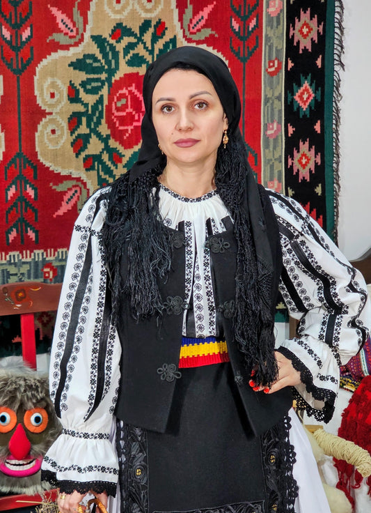 Vestă tradițională din postav natural